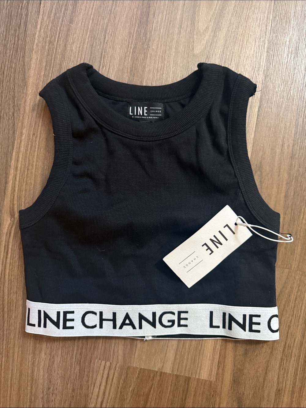 LINEChange Black Ribbed Crop Tank